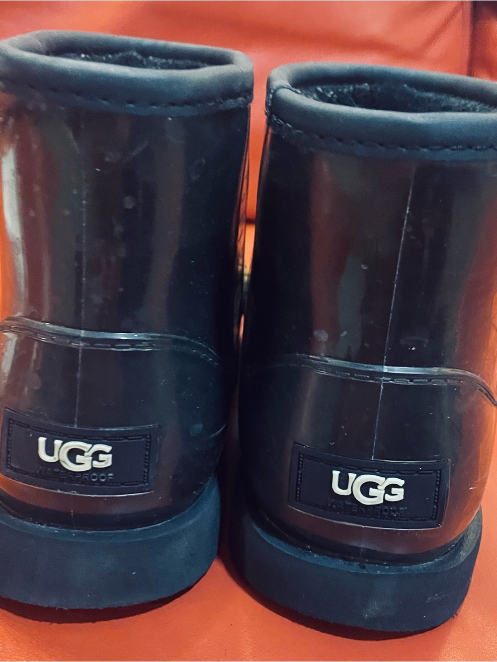 UGG Kids Clear Classic mini boot in black - Picture 5 of 7